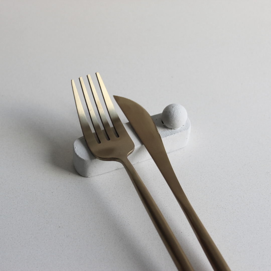 THE SPHERE TOP CUTLERY BLOCK