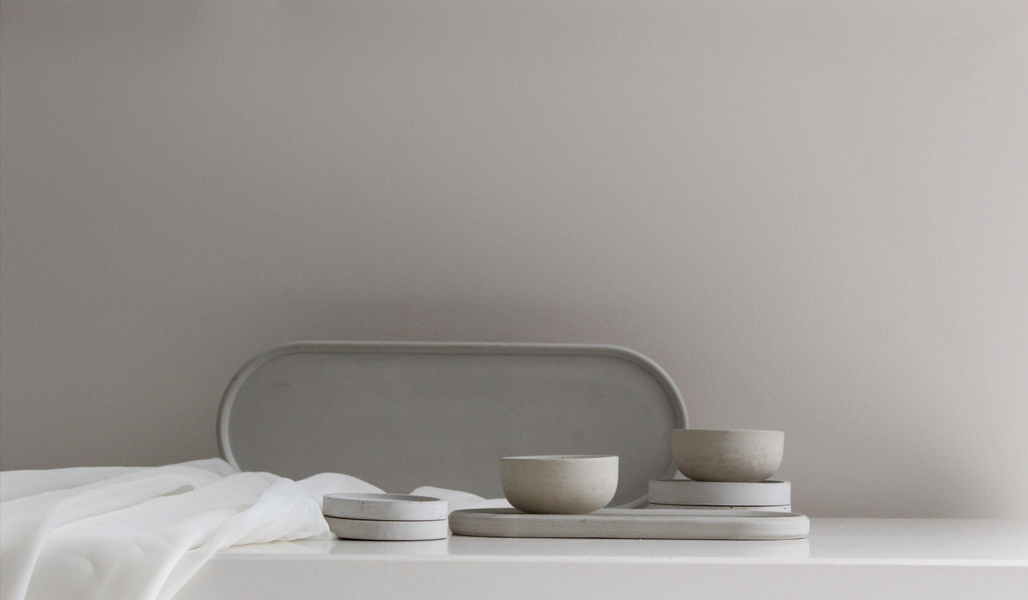 THE OVAL TRAY (LARGE)